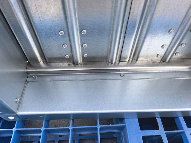 3 3
